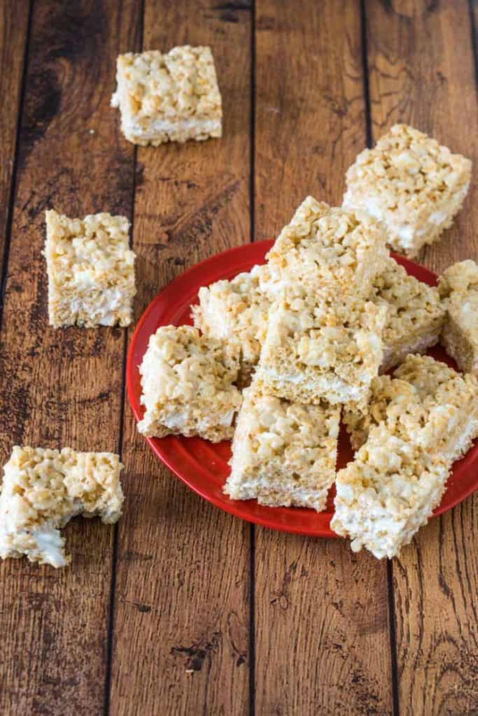 The Ultimate Rice Crispy Treat Recipe with Marshmallow Cream