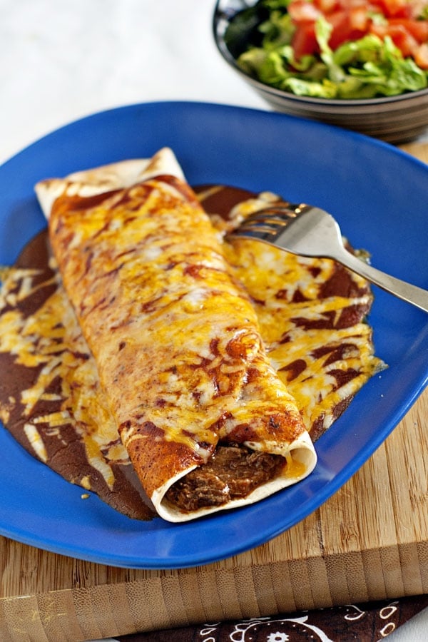 Easy to Make Smothered Burrito Recipe - Mom's Dinner