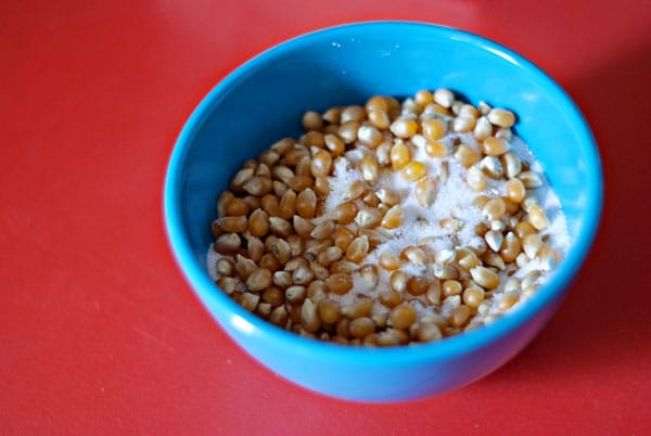 Stove Top Kettle Corn | heatherlikesfood.com