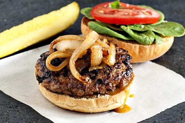 Spiced Apple Pork Burgers | heatherlikesfood.com