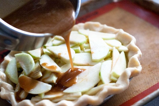 Caramel Apple Pie | heatherlikesfood.com