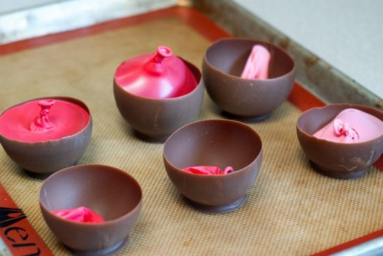 How to Make Chocolate Cups | heatherlikesfood.com