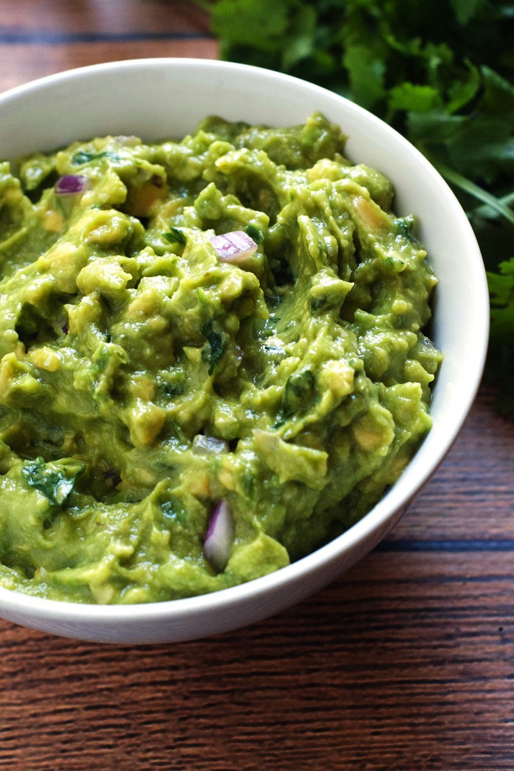 Chipotle Guacamole Recipe | heatherlikesfood.com