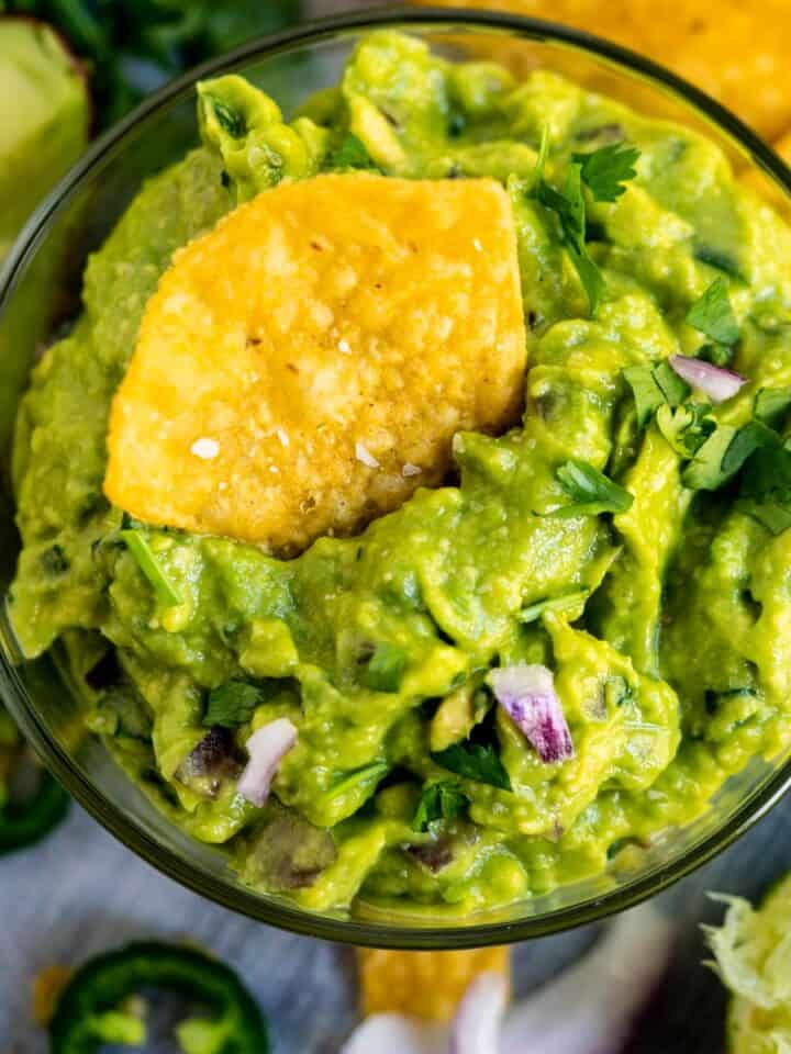 The Actual Chipotle Guacamole Recipe| heatherlikesfood.com