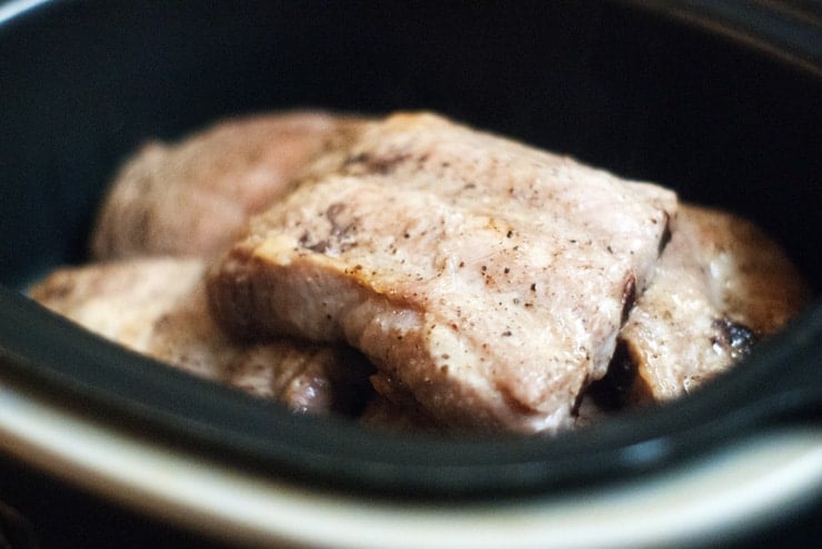 Slow Cooker BBQ Ribs