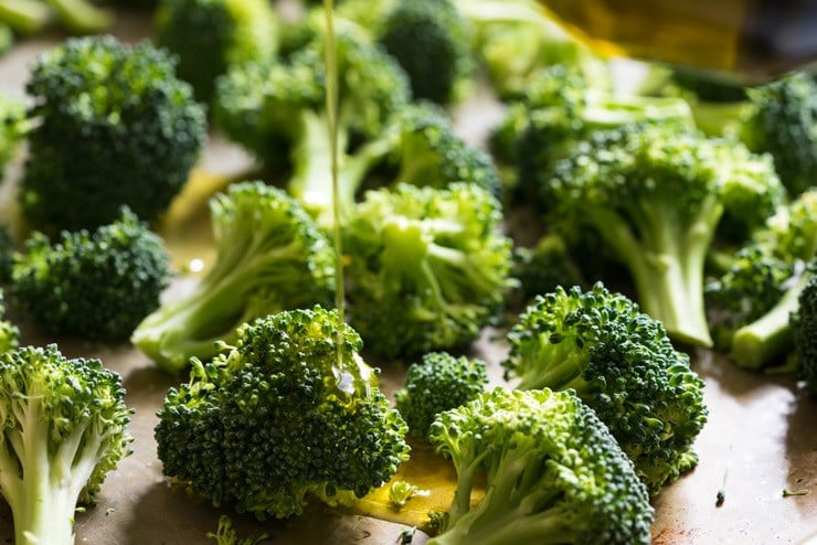 Ready for the most incredible roasted broccoli and easiest dinner of your life? This broccoli lives up to it's name and the chicken is so easy to make! Dinner will be done in under an hour with very little prep and you'll have many happy tummies around your dinner table! ** Post Sponsored by Barber Foods 