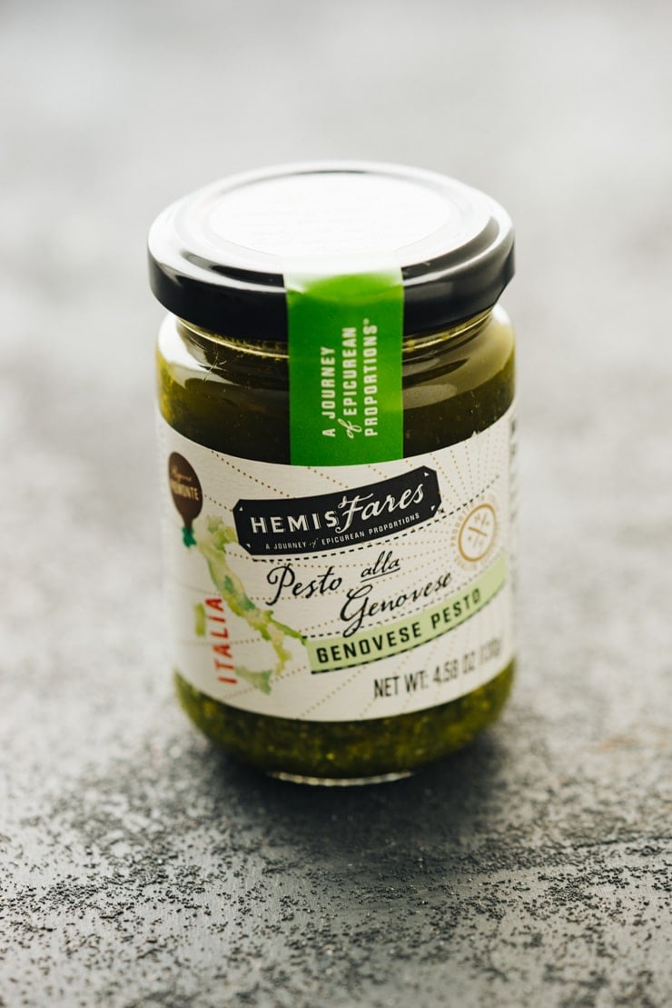  boczek zawinięty w pesto z kurczaka -- pesto ze słoika