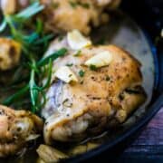 This garlic herb chicken is made in ONE PAN and is a super simple dinner that is flavorful and moist! What a great way to use up your leftover herbs from Thanksgiving!