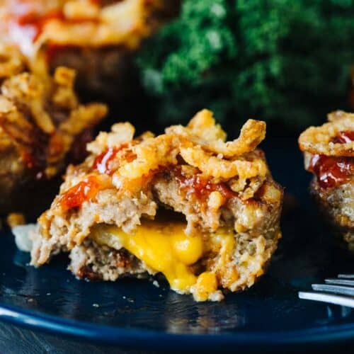 https://heatherlikesfood.com/wp-content/uploads/2018/04/Bacon-Cheeseburger-Meatloaf-Muffins5-500x500.jpg