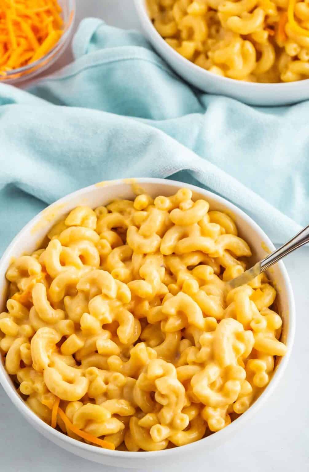 Super Creamy Instant Pot Mac and Cheese | Heather Likes Food