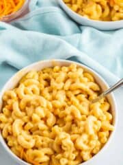 Bowl of mac and cheese with spoon